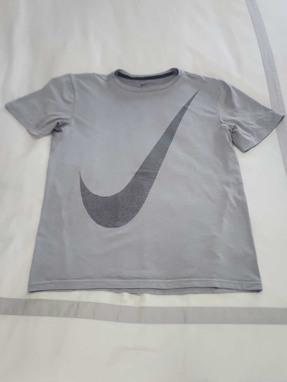 Men's Nike DRI-FIT Gray Tee with Oversized Swoosh